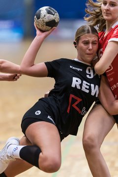Bild 246 - wBJ SV Henstedt Ulzburg - HSG Holstein Kiel/Kronshagen : Ergebnis: 30:28